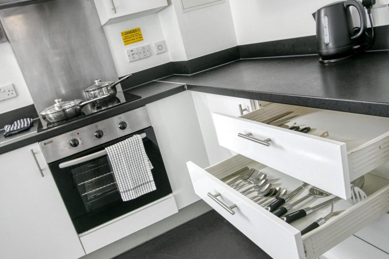 Central Single Room With Shared Kitchen In Luton Luton  Eksteriør bilde